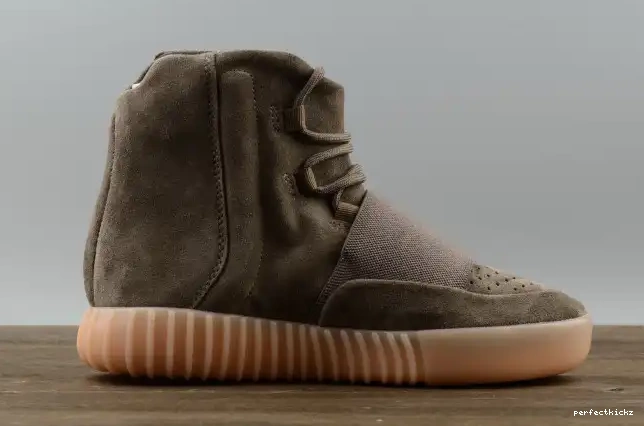 Light 750 Boost adidas Brown Yeezy BY2456 0518